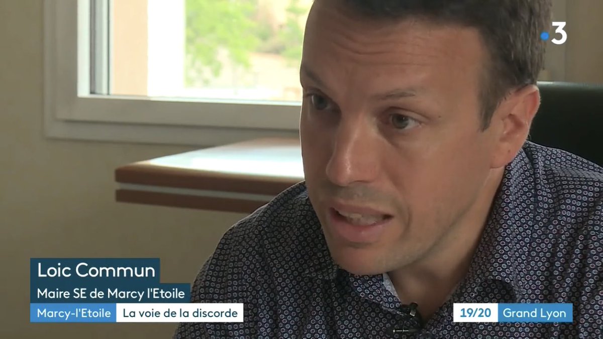 Loi #LAURE : Au 20h de <a href="/F3Rhone_Alpes/">France 3 Rhône-Alpes</a>, un maire assume de ne pas prévoir d’aménagement cyclable pour conserver du stationnement.

🚨 L’association <a href="/LaVilleaVelo/">La Ville à Vélo Lyon Métropole</a> est déterminée à porter plainte. 

👉 france3-regions.francetvinfo.fr/auvergne-rhone…

<a href="/brunobernard_fr/">Bruno Bernard</a> <a href="/Fabien_Bagnon/">Fabien Bagnon 🌿🚨</a>