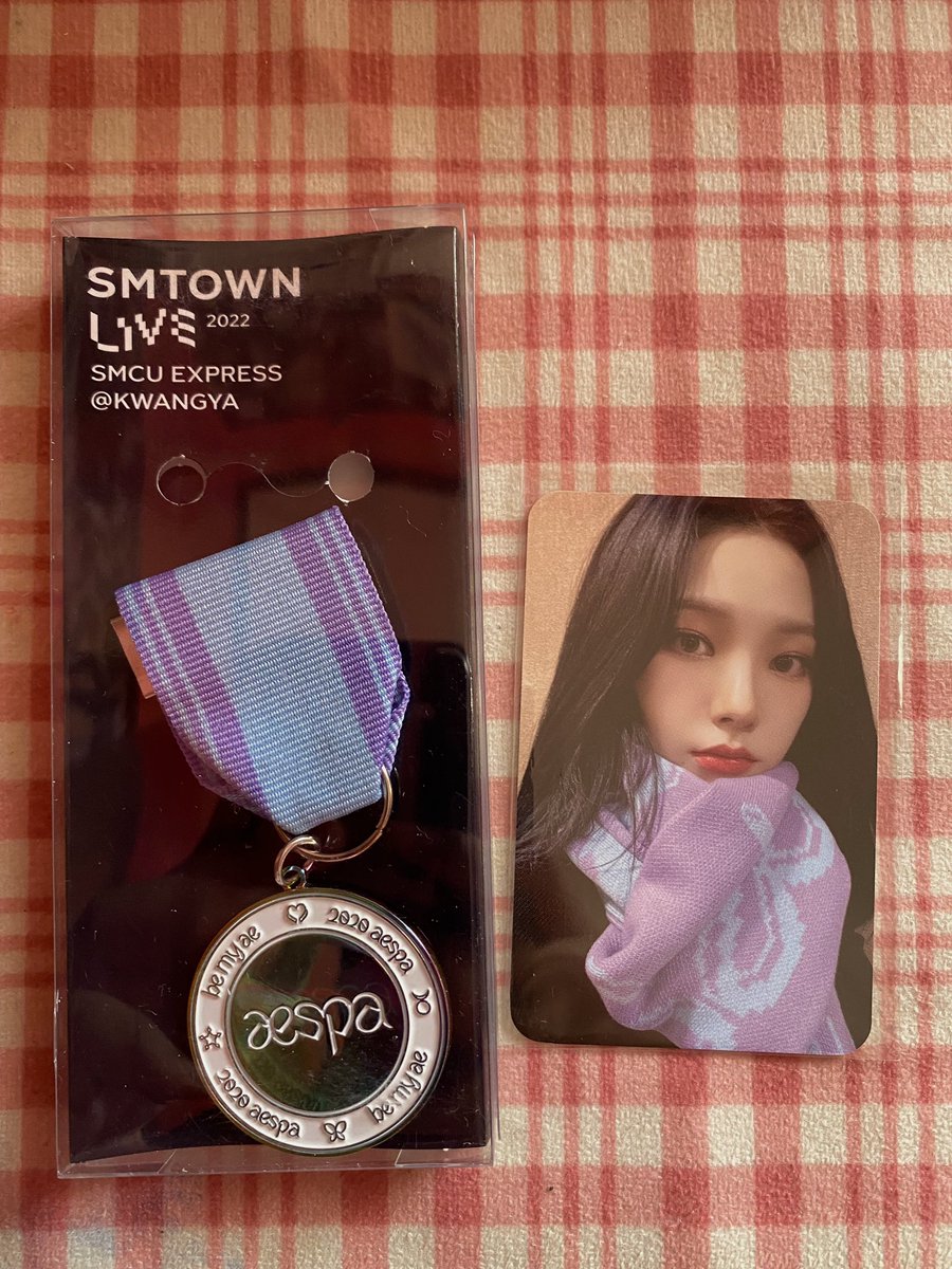 jnkrndior's tweet photo. 💌;060422 #linorinamailz

Thank you so much @dksrbdms915 karina arrived safely!! thank you also for packing it nicely💙 https://t.co/elh0ow5iWC