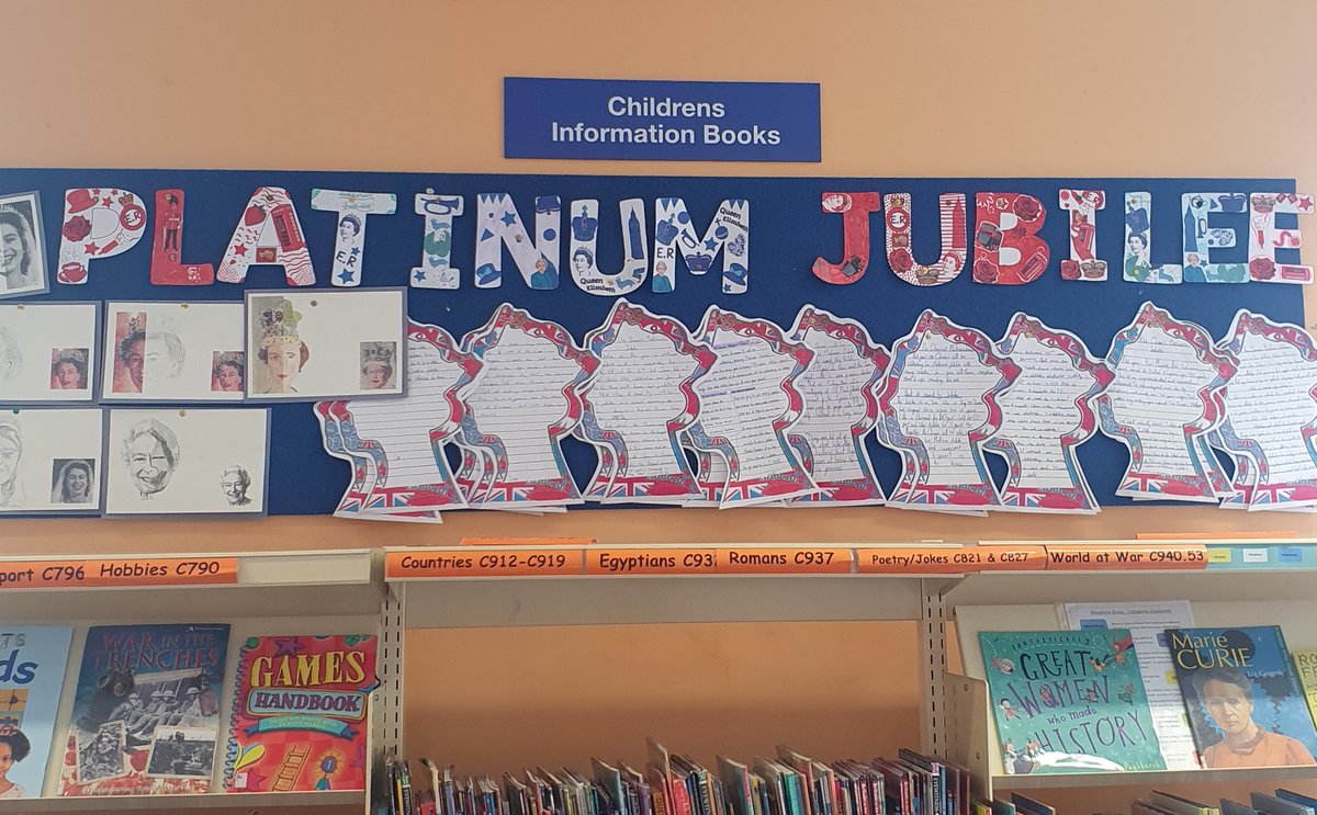 southendlibrary's tweet photo. The celebrations continue! Head to #Leigh Library to read some of the 70 inspiring 'Good Deeds', beautifully written and displayed by pupils at St. Michael's School; commemorating the Queen's #PlatinumJubilee. π
#ChildrensLibrary #LeighLibrary #LibraryDisplay https://t.co/8EQcCglpOS