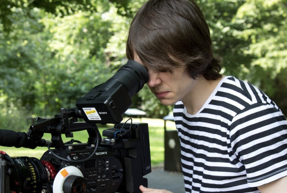 DepictShorts's tweet image. Need some inspiration for a short ahead of the depict.org deadline on 13 June?

Look back at our #Shortitout resources via @EncountersSFF incl. chats w/@jimmycthatsme , @akhavandesiree &amp;amp; Ben Wheatley plus tips fr/@holbrook99 &amp;amp; @HSherriff 

💥encounters.film/shortitout