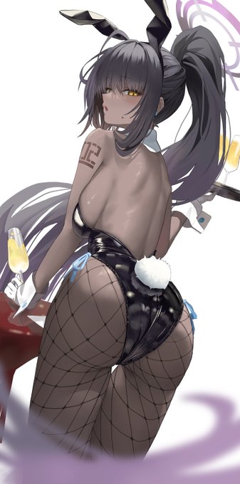 8+0.6番目  『角楯カリンver.バニーガール』『せ、先生!?ちがっ、これはその…… 』#ブルアカ 