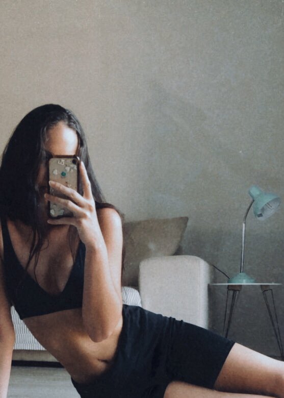 lanzelzz's tweet image. Let’s grind #workout #morningpush #motivation #muscle #selflove #fitness #psychedelics #hot #techno #psytrance