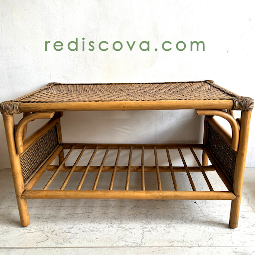 Rediscova1's tweet photo. Herringbone rattan &amp; bamboo coffee table, fits perfectly

Click on the link below for purchase details

https://t.co/nDoQ5P6PSm

#cane #midcentury #table #rediscova #sustainability #homedecor #interiordesign #furniture #table #trend #interiordesigner #love https://t.co/H8QfbYlmDu