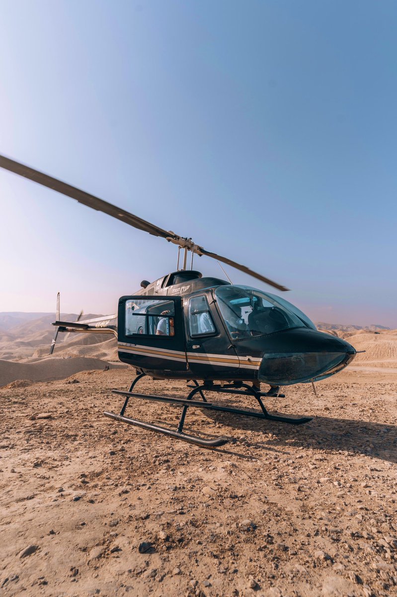 Israelunlimited's tweet photo. Landed with our guests in a secret location in the desert..Keep tuning. more surprises are coming up.. https://t.co/JhRZiEHsPC