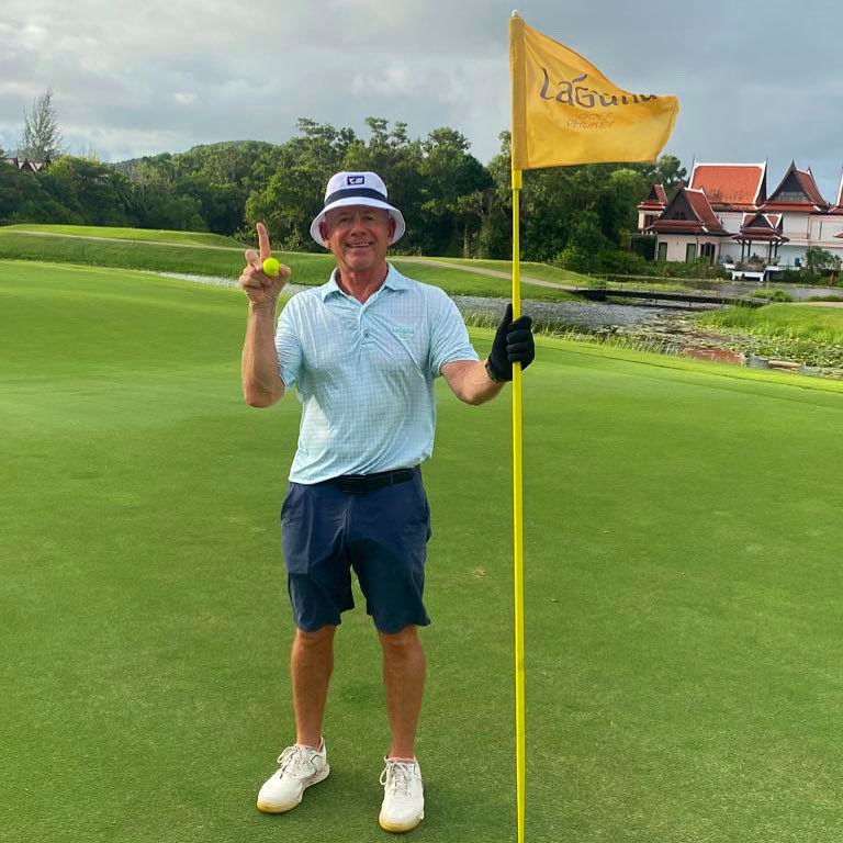 LagunaGolfHKT's tweet photo. A perfect achievement, as our fitness instructor Matt Richardson scored his tenth hole in one in our most challenging par 3 16th hole, with his six iron from 169 yards!
Bravo ππ»
#aceshot #holeinone #golfgoals #golfforlife #golfinPhuket #golfinThailand https://t.co/2jZEVOxWpG