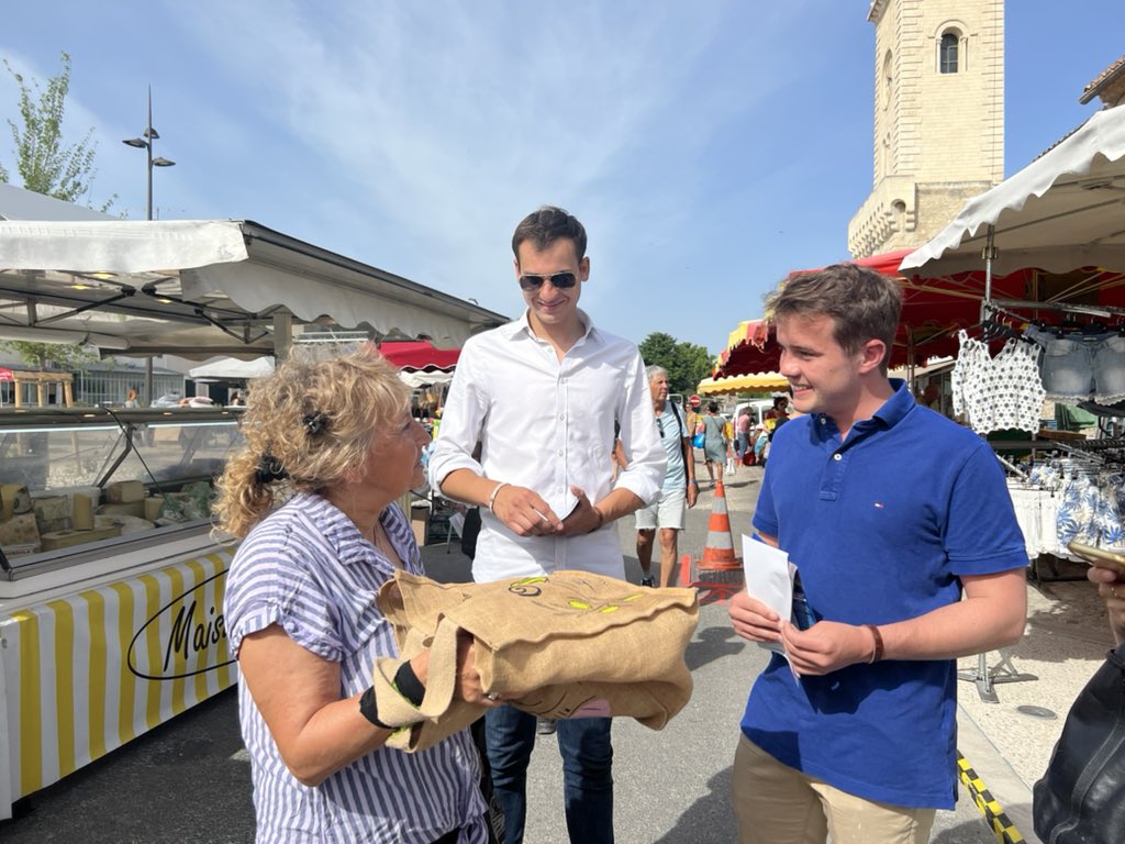 stanislasrig's tweet photo. Marché au Thor ce matin. Merci pour votre accueil chaleureux. 

#legislatives2022 https://t.co/esnZECDiN6
