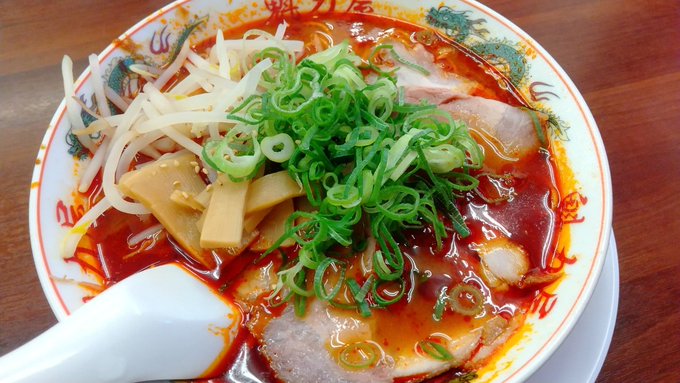 あと、魁力屋の辛みそラーメンは北極より翌日ダメージ少なくてイイネとか考えたり。 