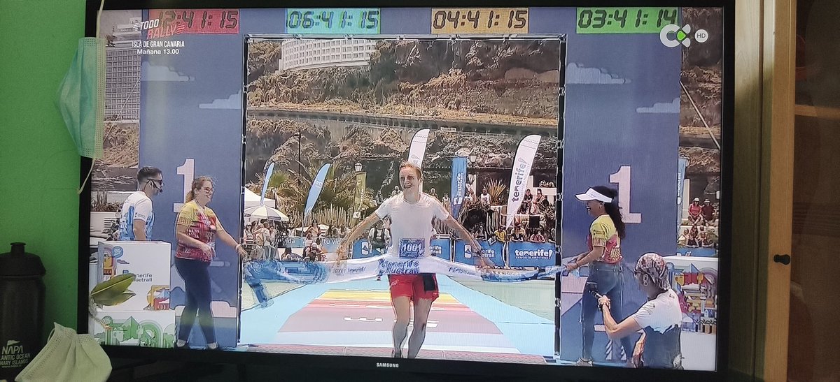De nuevo la cagan a la hora de colocar la cinta jajajaja todos los años pasa algo .. <a href="/TenerifeBlueTra/">Tenerife Bluetrail by UTMB®</a>  #tenerifebluetrail