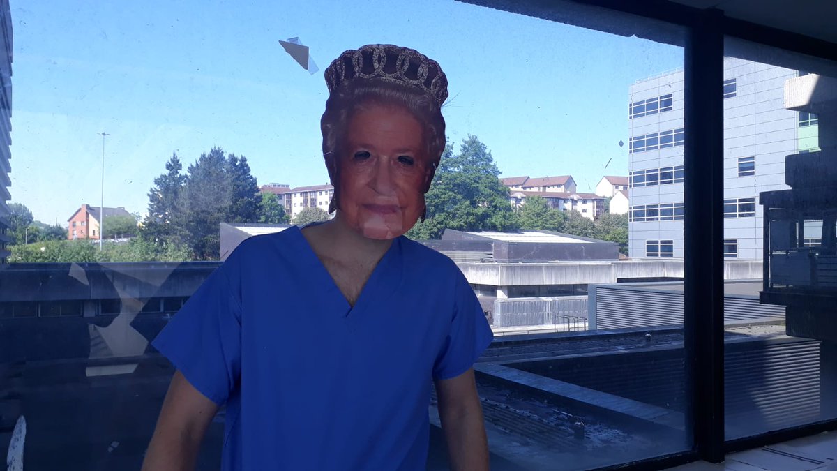 Celebrating the Queens Platinum Jubilee 2022 in Ortho with a new addition to the on call rota. 🇬🇧🏴󠁧󠁢󠁳󠁣󠁴󠁿🌈