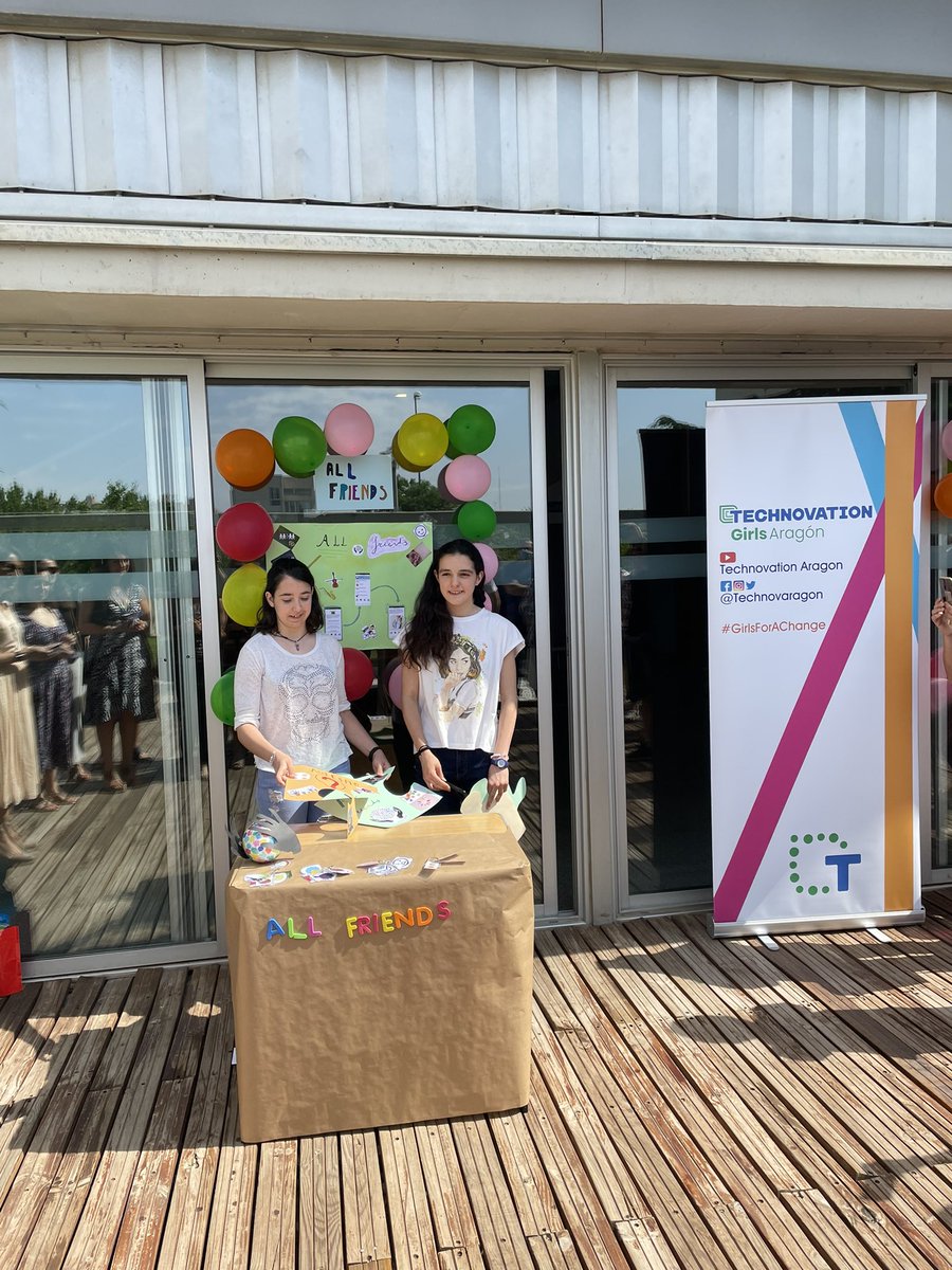 Viendo las aplicaciones realizadas por las niñas en el programa <a href="/TechnovAragon/">@TechnovationAragón</a> 

Impresionante el número de proyecto y la energía que despliegan nuestras futuras tecnólogas 

Necesitamos #GirlsForAChange por eso <a href="/Inycom/">INYCOM</a> continúa apoyando este programa
