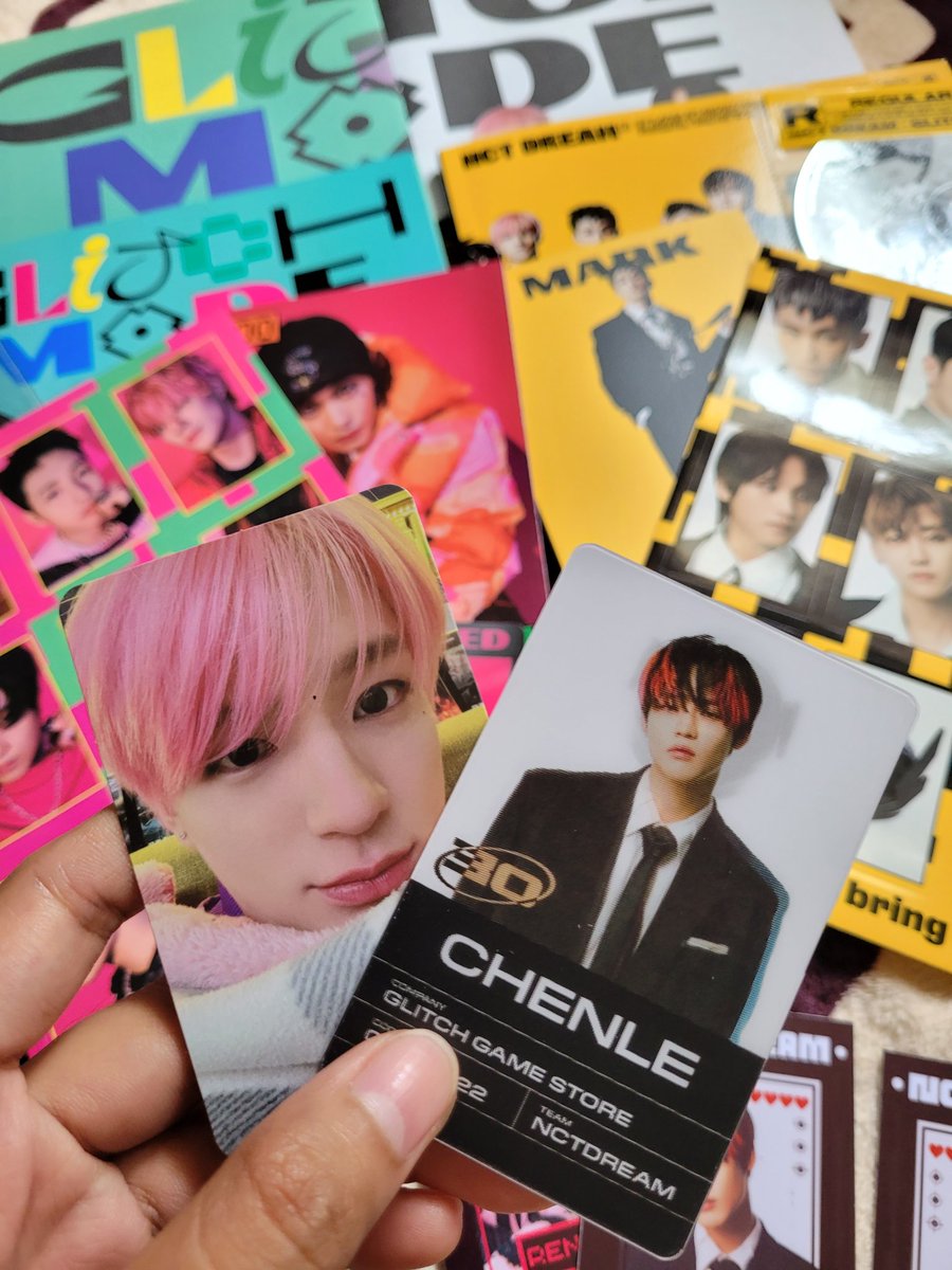 jongdaeforevs's tweet photo. Late review but I'm sooo happy with my purchase and smooth transaction. Thank you veeery much @NCT_STOREPH!!! Looking forward to more transaction with youuu! 

Thanks for the freebies! Best purchased I made! 💚💚💚 #NCTStoreFeedbacks https://t.co/jYpHZuFgiK