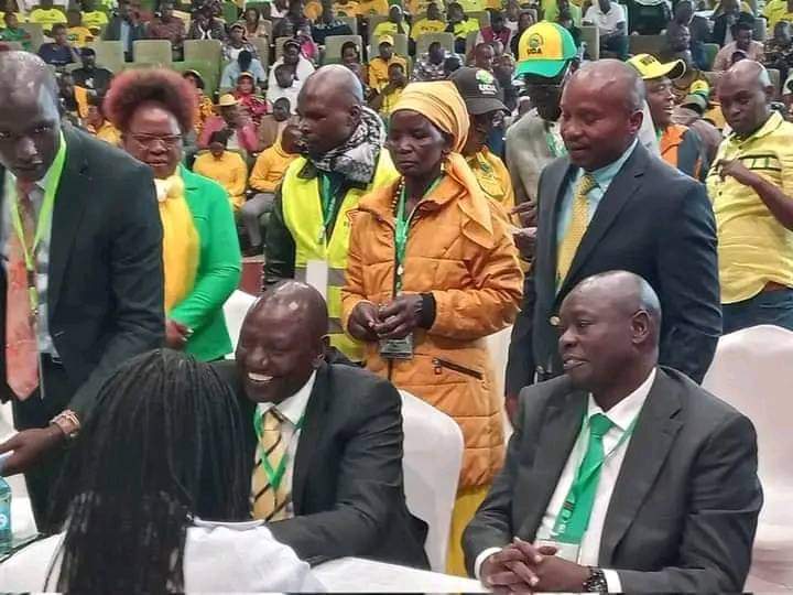 Cleo Malalah tweet media