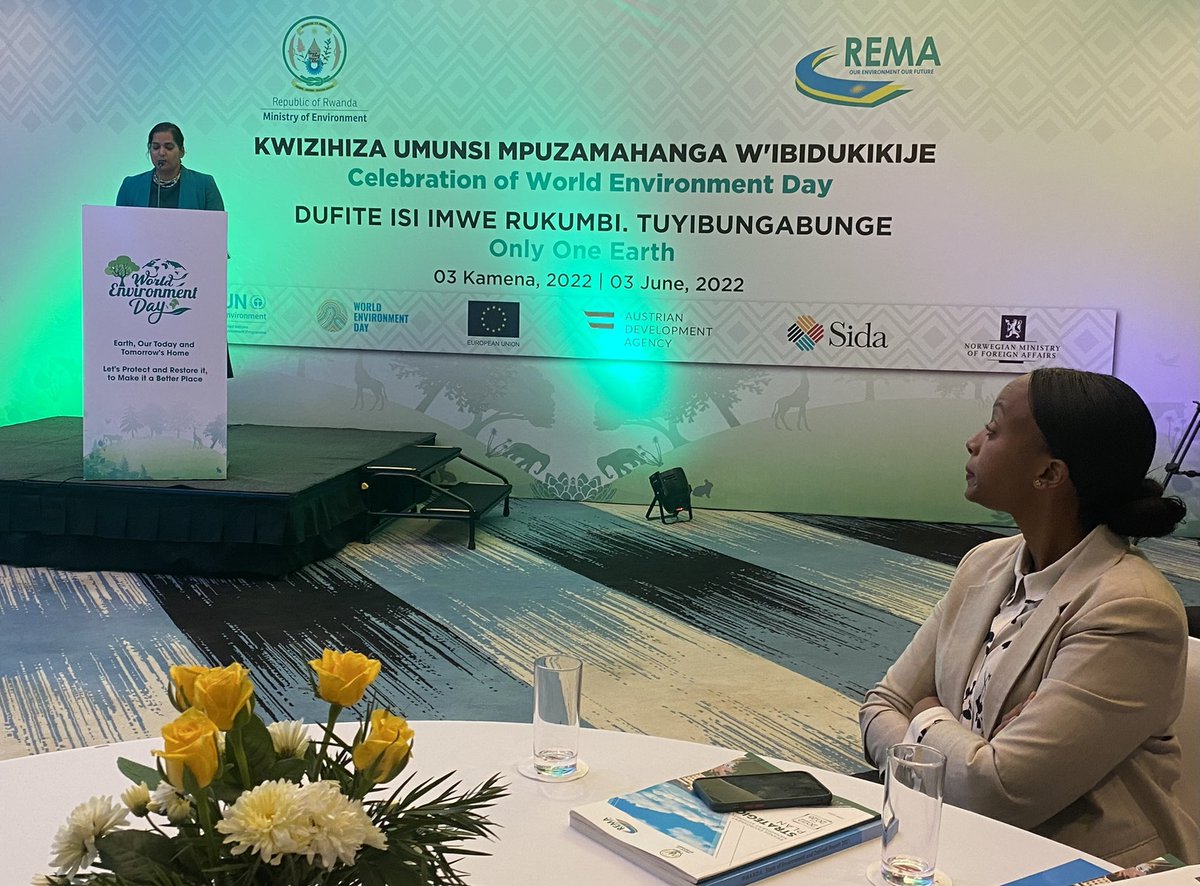RSCPryce's tweet photo. Guest of Honor🤭 representing the @WorldBank at the celebration of 🌳 @RwandaGov World Environment Day with @REMA_Rwanda @EnvironmentRw, development partners, civil society and the private sector. Congratulations to the Young Green Innovators Awardees!
#OnlyOneEarth #Stockholm50 https://t.co/7zQq5XF6an