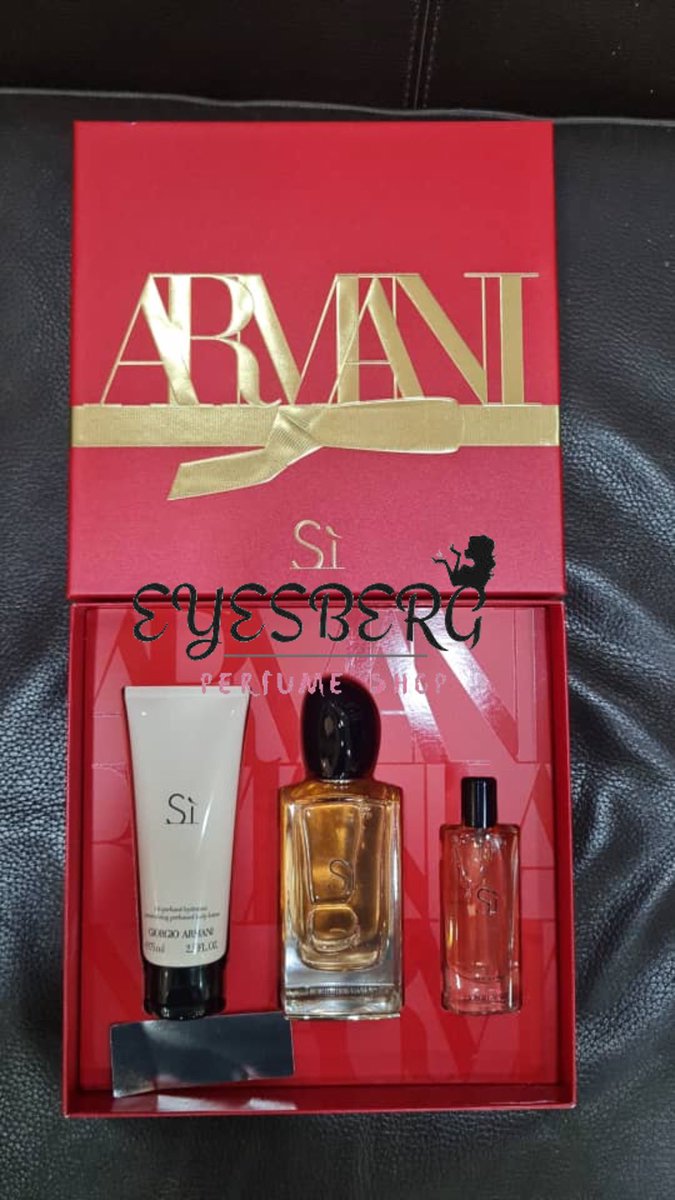 EPerfumeShop's tweet photo. Hi guys! We sell authentic/niche perfumes, gift sets, body sprays and home scents (humidifiers, diffusers, scented candles) at affordable prices, 
Nationwide Delivery Available and 
Delivery Within Lagos is Free!
#onlinetradefair @Warepamorsammy @Ishow_leck https://t.co/3JzTKKntoy