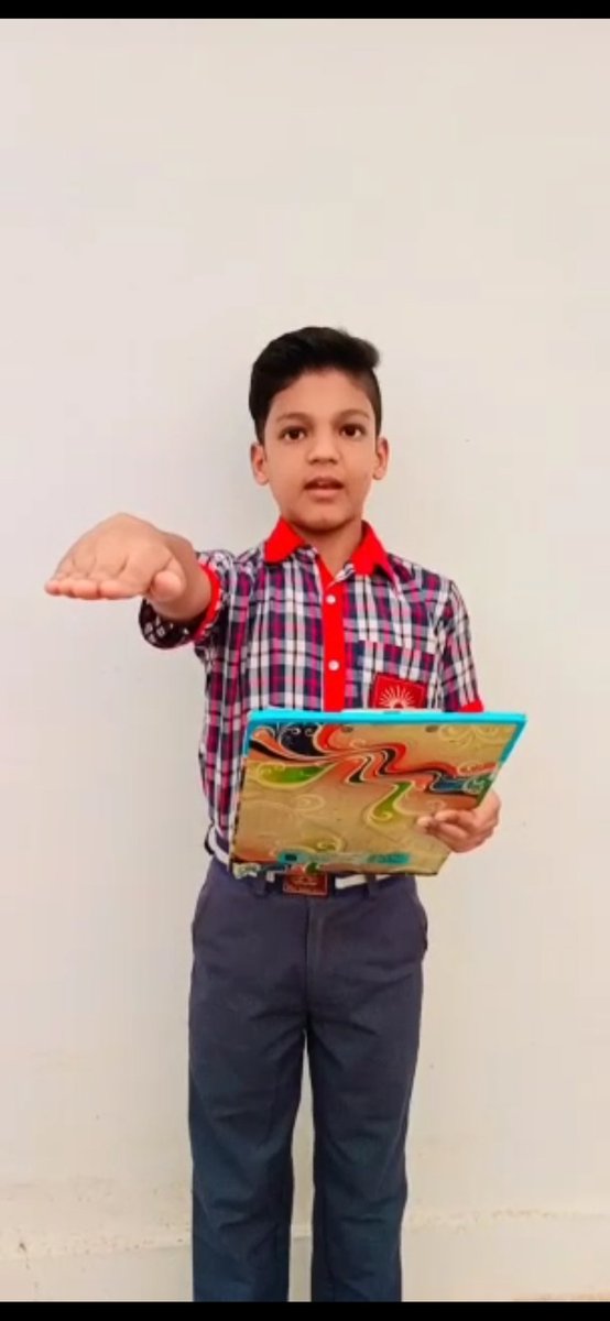 KSaraipali's tweet photo. Bhasha Sangam Sankalp Under https://t.co/1kA7l4BZjG Heramb Choudhary ,VII,K.V.Saraipali https://t.co/0RIw7Ygxnr
