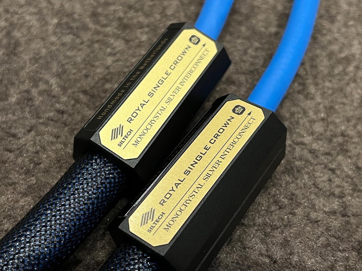 Absolute_Hi_End's tweet photo. All new Siltech Royal Crown range of cables debut in Australia at Class A Audio
Single Crown, Double Crown and Triple Crown
#siltechcables #siltechroyalcrown #siltechsinglecrown https://t.co/bdDZlANFho