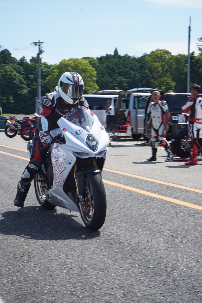 tchn1157's tweet photo. MV AGUSTA F3 675

#MVAGUSTA #MVアグスタ #MotorcycleArt
#F3 #F3675
#MVAGUSTAJAPAN 
#ライディングパーティ https://t.co/BYHsXRguO0