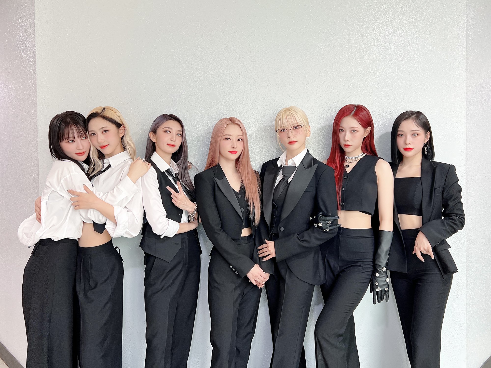 InSomnia Philippines 🇵🇭 on Twitter: Dreamcatcher being the 1st Kpop  Group at Primavera should be written in history books, because that is SO  hot of them 😭 #DREAMCATCHERInSpain #드림캐쳐 #Dreamcatcher @hf_dreamcatcher  https://t.co/tfpmcxRuOp /