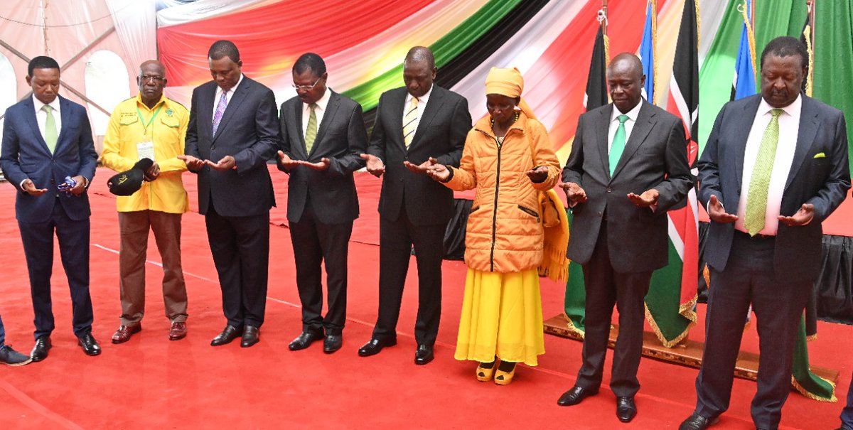 DrAlfredMutua's tweet photo. THEY ARROGANTLY SAID RUTO WILL NOT BE ON THE BALLOT. 
Today, after prayers with the Kenya Kwanza team, we escorted our Presidential candidate William Ruto to IEBC where he was cleared and given the certificate to be a Presidential Candidate. https://t.co/HWBe6AozOH