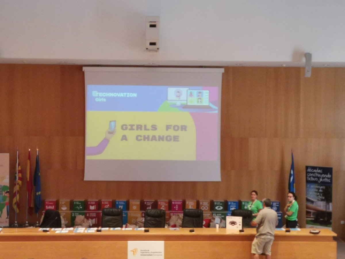 A punto de anunciarse los equipos ganadores de <a href="/TechnovAragon/">@TechnovationAragón</a> en la <a href="/EINAunizar/">EINA Unizar</a>. #GirlsForAChange