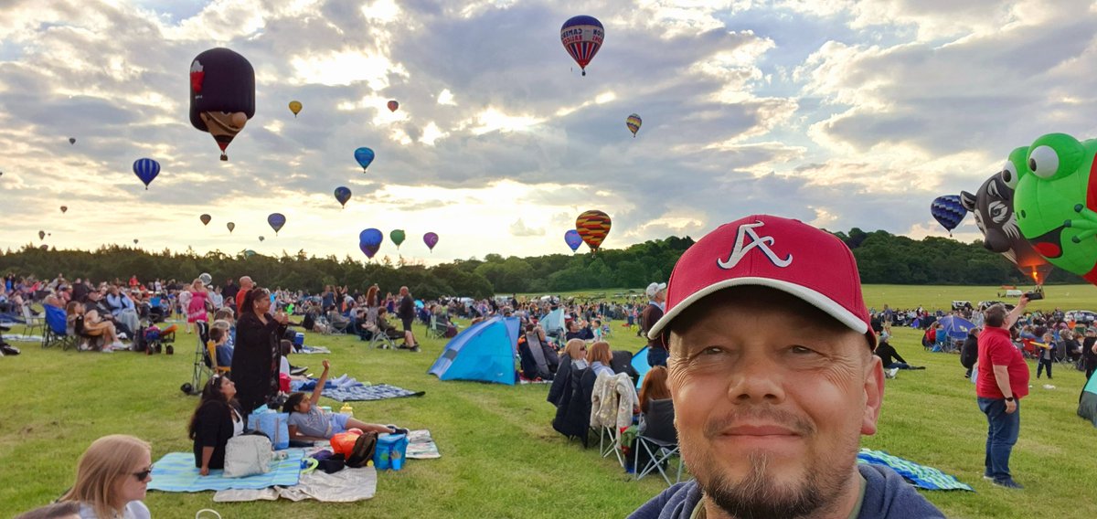 Thank you <a href="/RagleyHall/">Ragley</a> for putting on a fantastic day at the Midland Air Festival #Nightfire event, we had a great time.<a href="/BNEWSandVIEWS/">B NEWS & VIEWS</a>