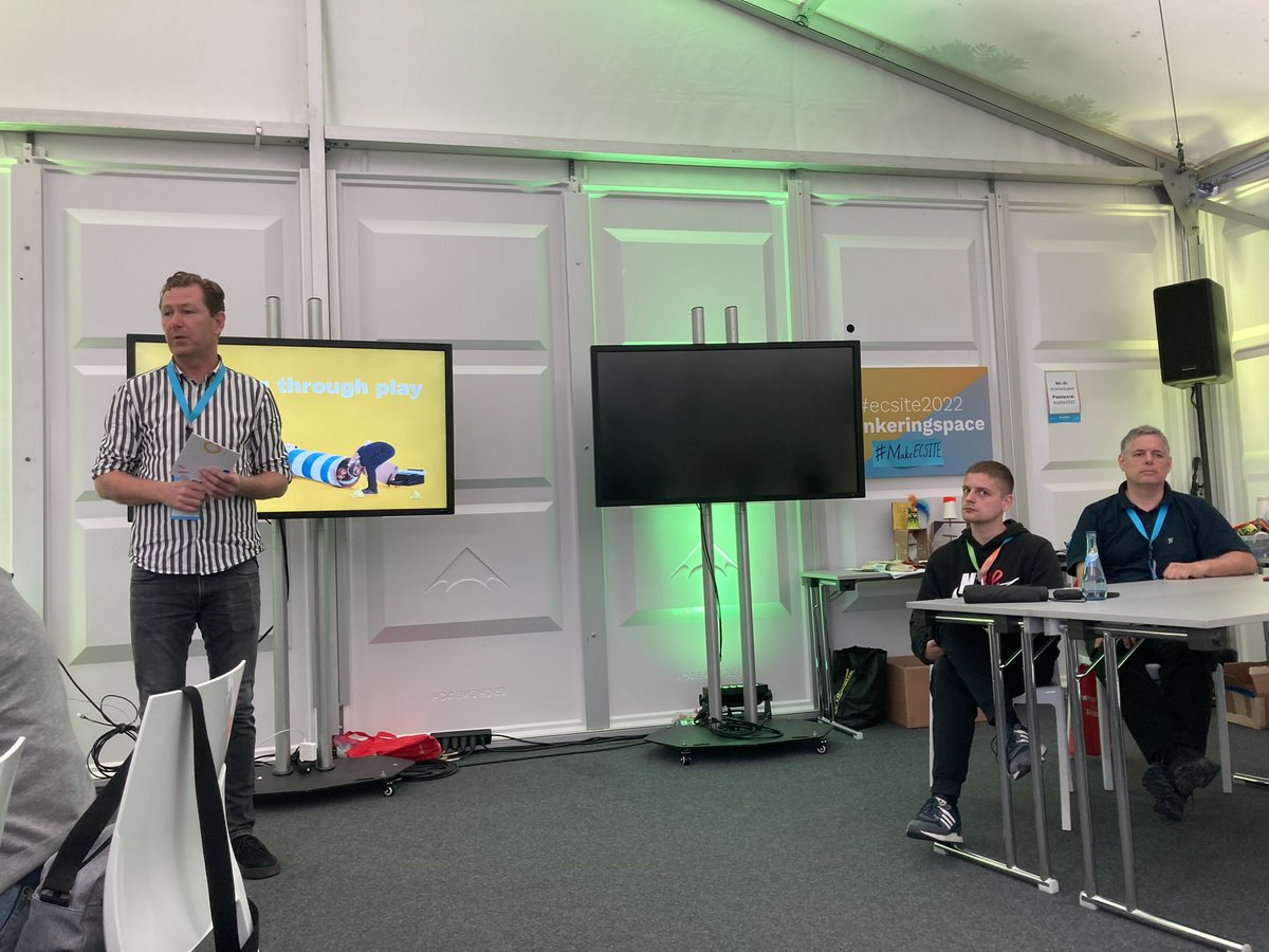 hauglustaine's tweet photo. #ecsite2022 #thinkering @LEGOfoundation @MuseeAirEspace nice time thinking and playing @alicecharbonnr @yuzhang_muse https://t.co/vBmJBxu7dG