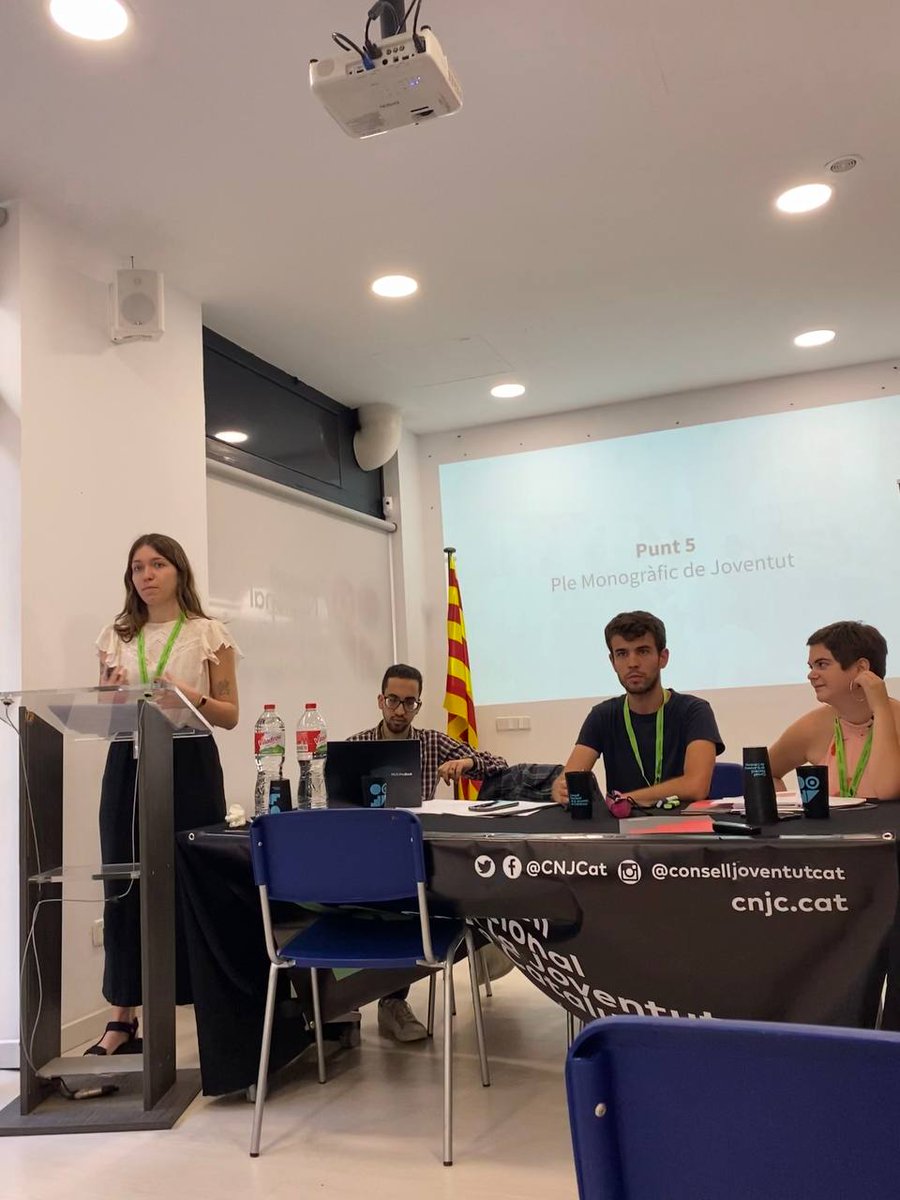 AEP_Nacional's tweet photo. 🗓️Avui en la 43a Assemblea General Extraordinària i Comitè executiu del @CNJCat ens hem reunit amb l'associacionisme juvenil d'arreu de Catalunya https://t.co/XBL1ZpTUSg