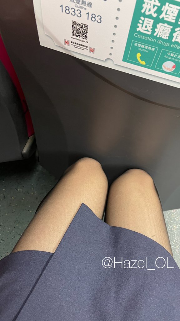 Hazel_OL's tweet photo. 點解可以咁熱咁焗🥵

好鍾意呢種裙嘅設計🥰
點襯都咁靚🥰🥰🥰

#原味黑絲 #腳 #港女 #OL #JK #黑絲 #淫 #原味 #淫蛙 #長腿 #美腿 #美脚 #美尻 #絲襪 https://t.co/xx17fIEJFX