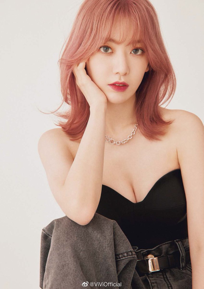 skrmoments's tweet photo. petition to bring back miss miyawaki sakura's wolf cut hair for the first comeback https://t.co/ZlobkIeDbW