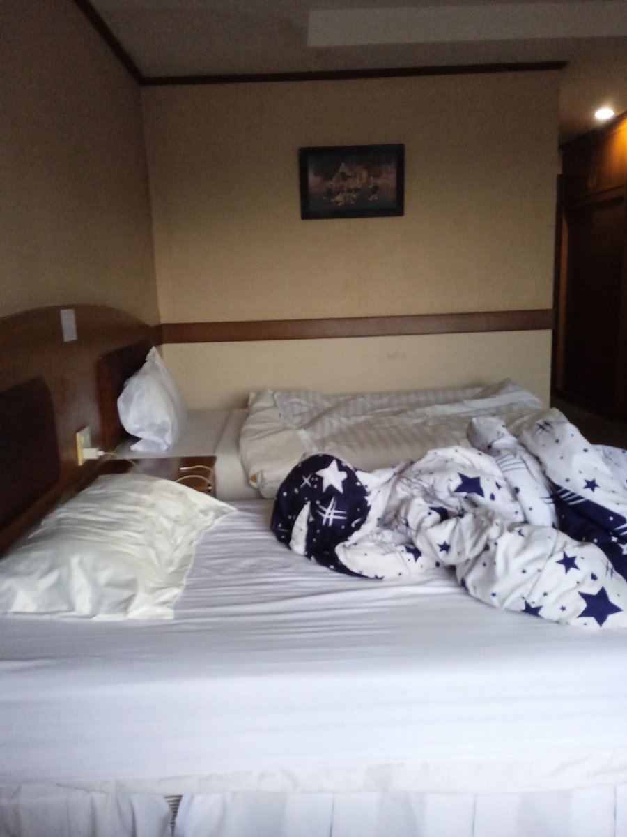 อยุธยานัยเมือง คนพร้อม
ห้องพร้อม ขอญ .แท้คับ แวะมาทักทายกันได้คับ #อยุธยา #หัวรอ