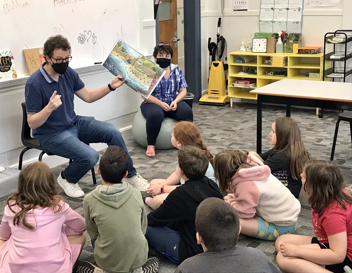 ByronButt's tweet image. Just a shout out to @MrHennigar  for his work on behalf of @brilliant_labs in our @SSRCE_NS schools. His dedication and enthusiasm for hands on, inquiry based, design thinking approach to education is contagious!  Kids @ssrsbnges enjoyed his presentation #prototype #garbagepatch