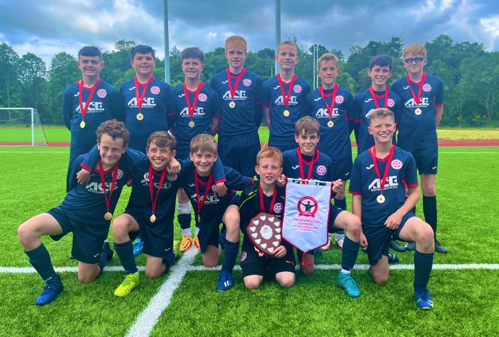 mrsdoc6's tweet photo. @spiritofshankly A superb day. Thank you for making the trip lads. You gave our Scottish boys some good games. I hope we can make a visit to Liverpool in the future. Safe trip home. (Proud Mum of shield winning side,  Stewarton Annick). https://t.co/rVs8q5xNZg
