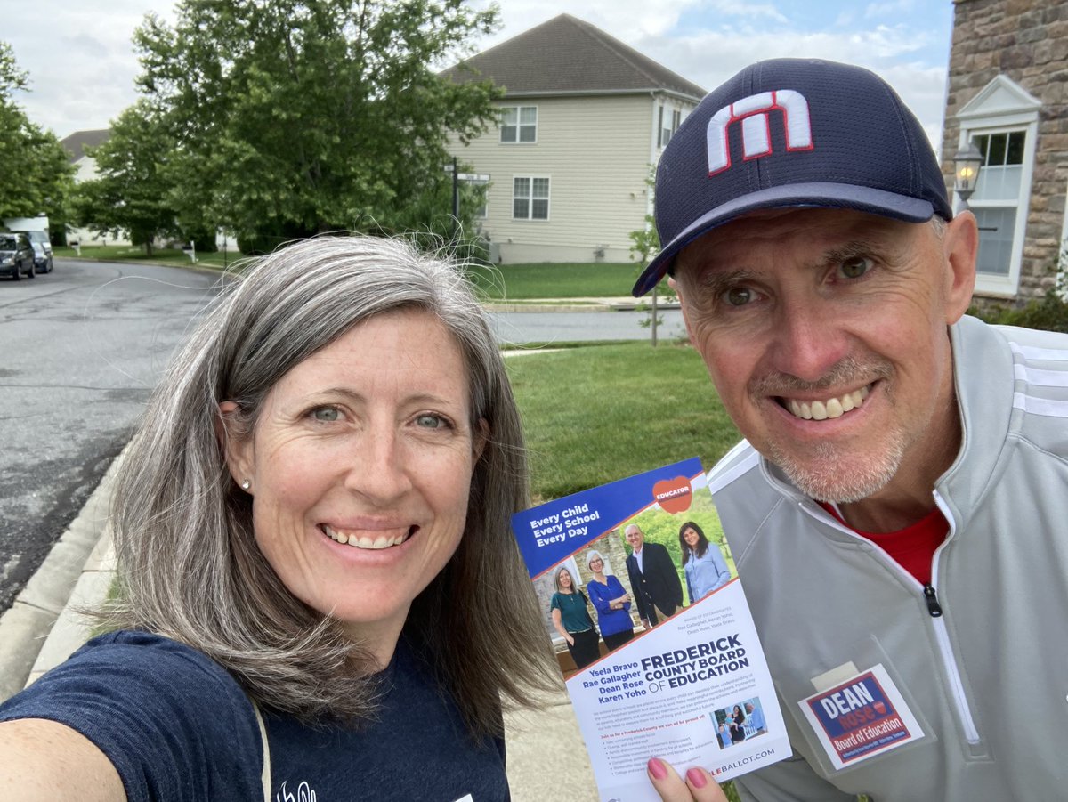 FriendsofRae's tweet photo. Another Saturday talking to voters. We had great conversations and had a few sign requests. 5 weeks to go! https://t.co/uCDnH1F8FZ
