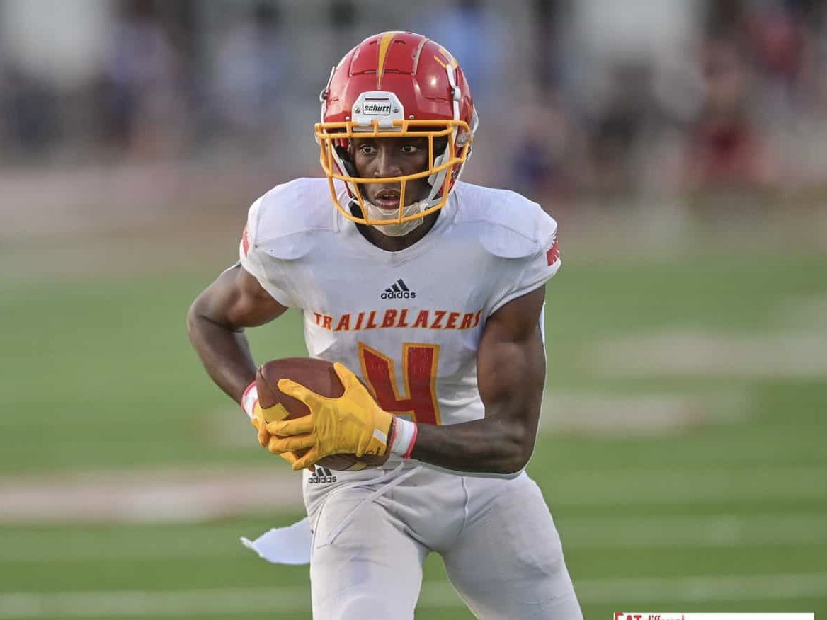 4thQtMentality's tweet photo. @PrepRedzoneLA โ @LCCPfootball Article Dropping This Week
๐ฅ๐ฅ๐ฅ๐ฅ
#SWLA
#DaPrepWay
#LakeCharles
#LouisianaPreps
@FbIberia @FLHarrison3 @CoachPipe15 @CoachFranklin9 @Recruit_LCCP https://t.co/zxnrzHCDJI