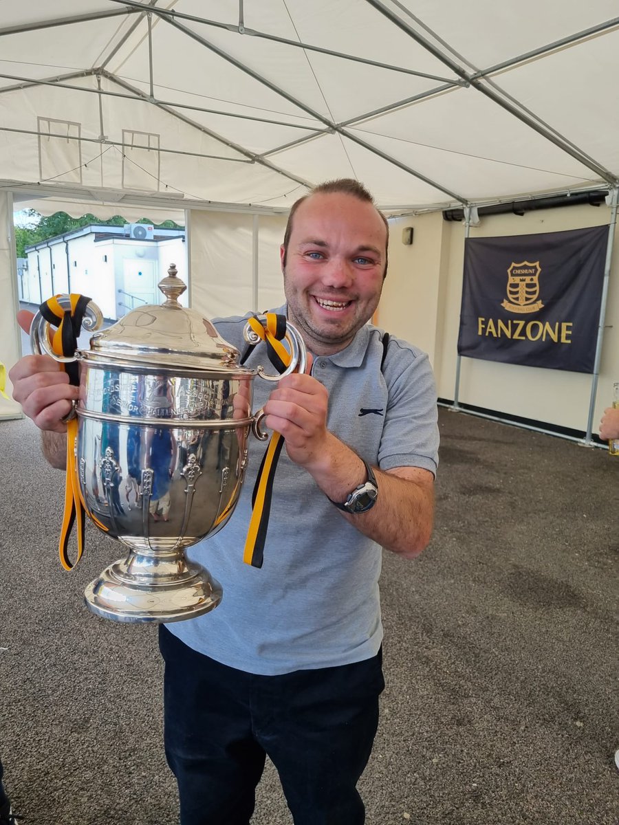 Our Amber Inclusive lads mucking in today and sprucing up the place with a lick of paint for the new season and even had time to get some silverware in. Well done boys, Up the Ambers👍🏆👊⚽️🏆🏆🏆☀️🖌🎨