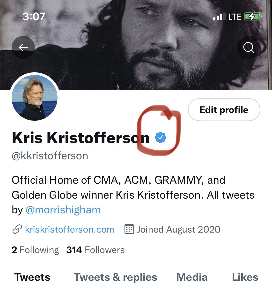 We have been receiving messages that someone out there is pretending to be Kris. The onlyaccounts are Instagram, Twitter and Facebook and are verified with a blue checkmark. If you have been contacted by anyone other than through his verified accounts, please report.