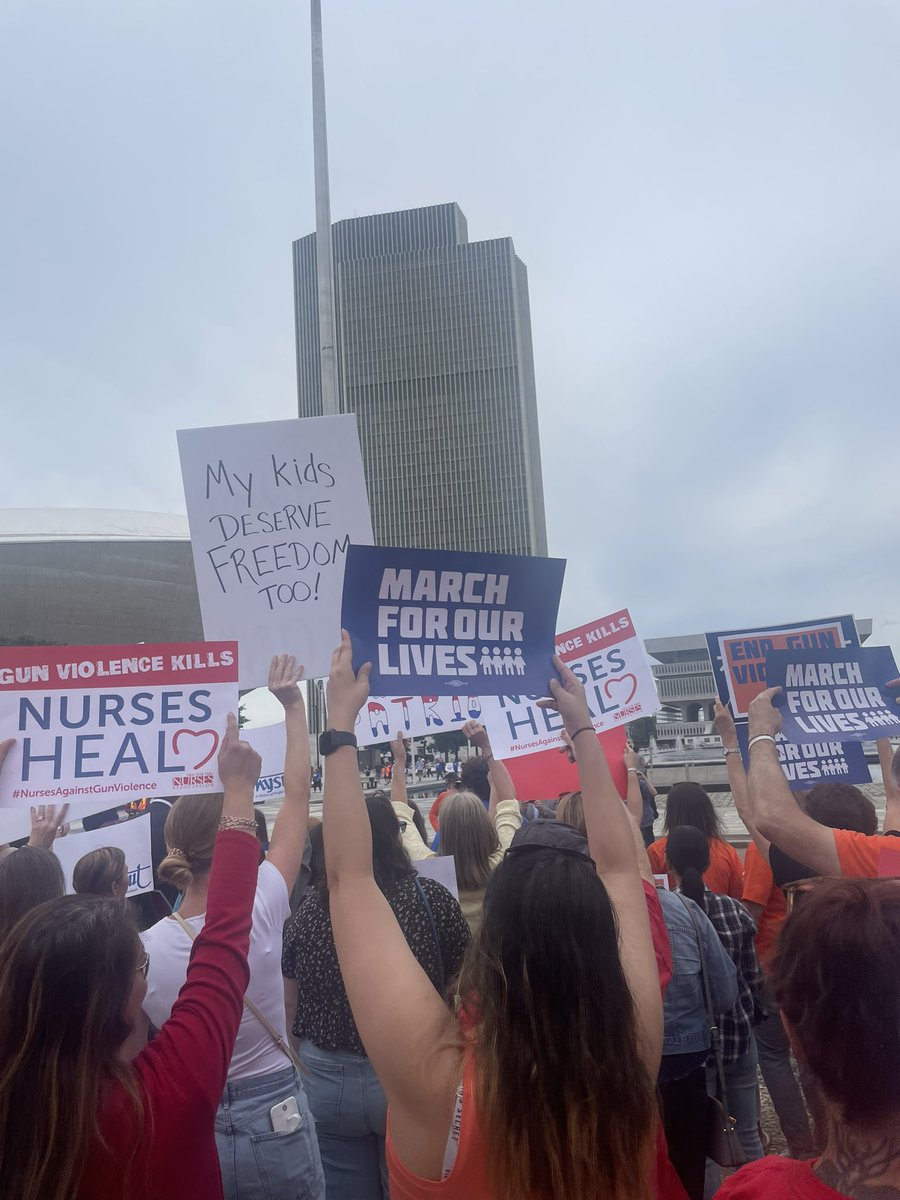 leahdocktor's tweet photo. i march for my students and colleagues. i march for us all. enough is enough. #GunReformNow #MarchForOurLives https://t.co/istRWQQ4qe
