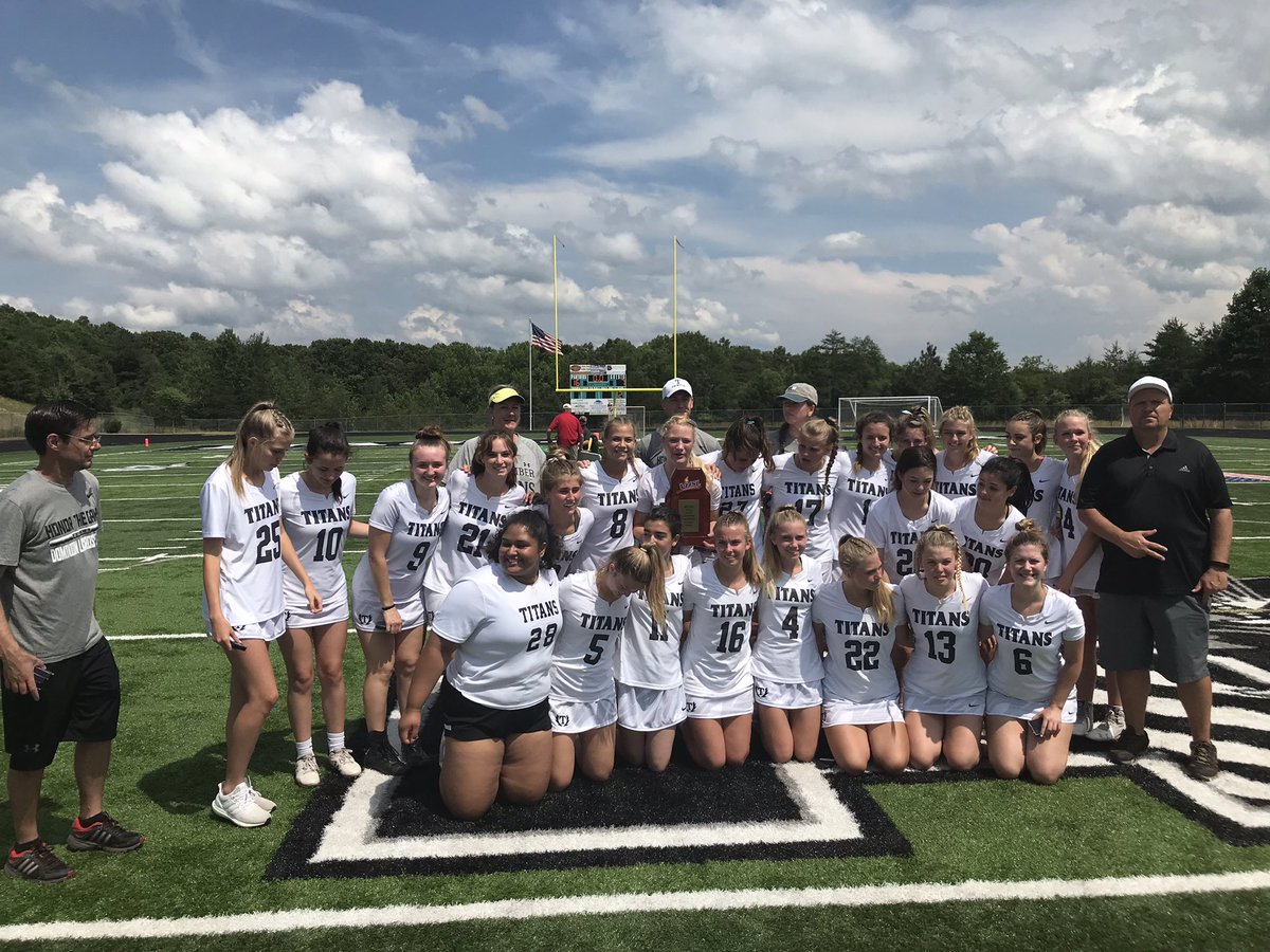 Titan Athletics tweet media