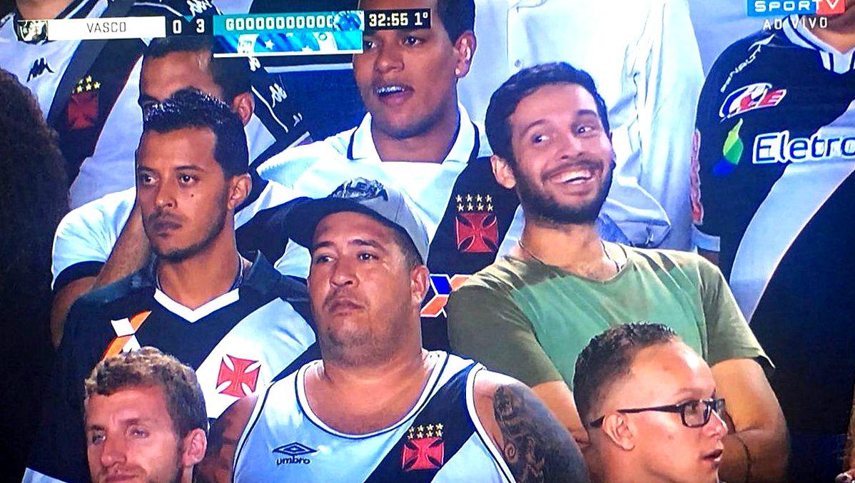 cristyan_kelwen's tweet photo. A verdade por trás de um dos maiores memes do futebol brasileiro kkkkkkkkkkkk https://t.co/7sT8VD5h8D