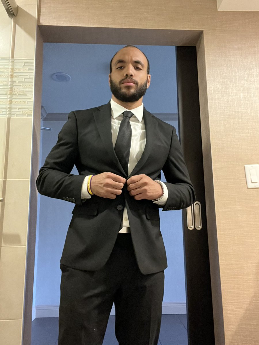 Feeling like men in black