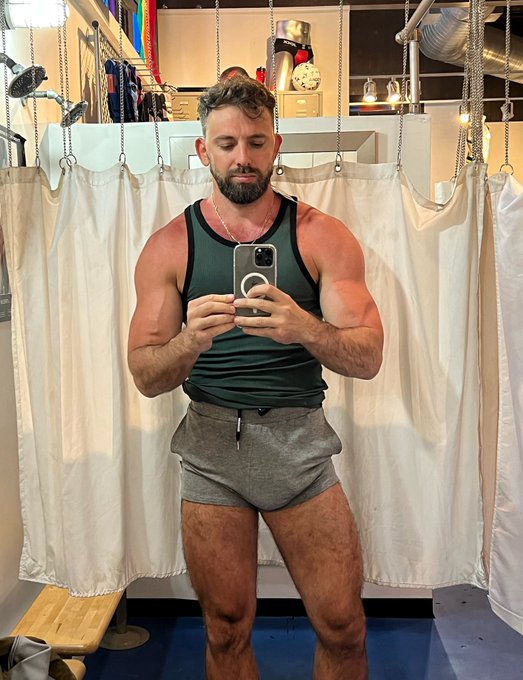 When in SF check out this leather store https://t.co/ruOrsTLBJc