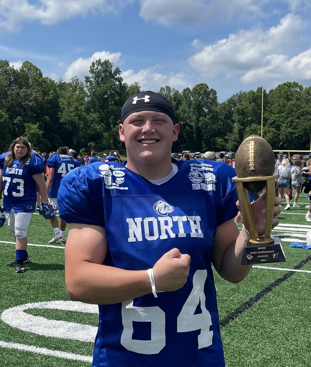 North-south… North football linemen MVP 💯<a href="/ShepherdU/">Shepherd University</a> <a href="/Coach_Faunteroy/">Ramal Faunteroy</a>