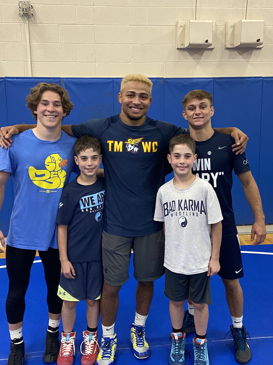 Bad Karma clinic with Aaron Brooks ☯️     <a href="/connorpierce___/">Connor Pierce</a> <a href="/__ABALLDAY/">AB</a> <a href="/GarYsTeeN_/">Gary Steen</a>