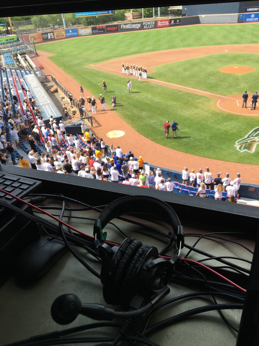 Getting ready for THE GAME! ⁦<a href="/BaseballNv/">Northview Baseball</a>⁩ with ⁦<a href="/griffyman/">Jason Griffin</a>⁩ ⁦<a href="/BCSNsports/">BCSN</a>⁩