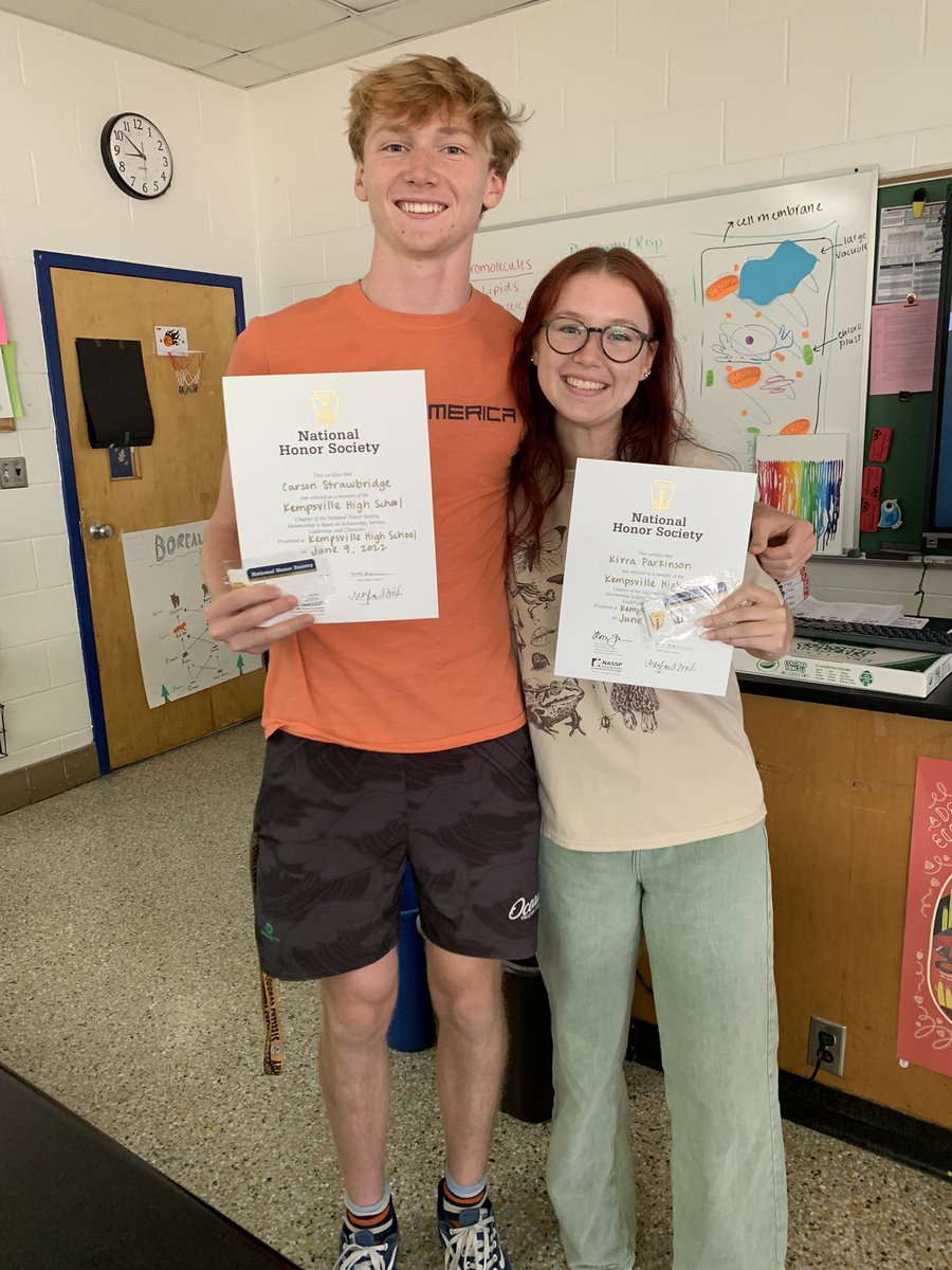 wildebio's tweet photo. Busy but fun week finishing up the school year by saying welcome to new NHS members and see ya later to graduating Kpop club members! #chiefKHSpride https://t.co/XG2MlU26yH