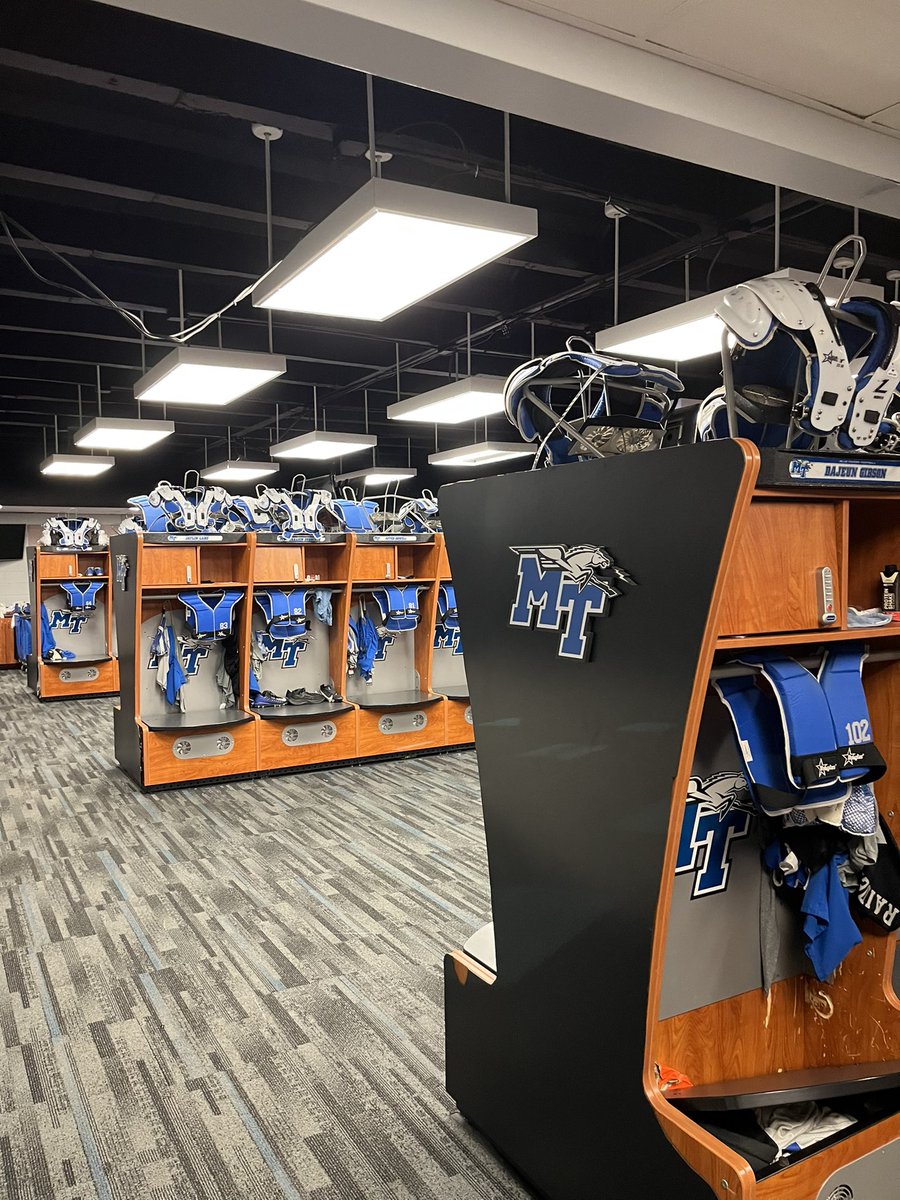 jace_fortner's tweet photo. Glad I got to visit @MT_FB today! They had a great camp and facility, I am definitely looking forward to another visit!
@_coachforte_ @CoachDylanBlack @ScottStidham @CoachMikePolly @MT_FB @wcsIHS @wcsIHSfootball @wcsIHSmw https://t.co/zrJkSOiA9n
