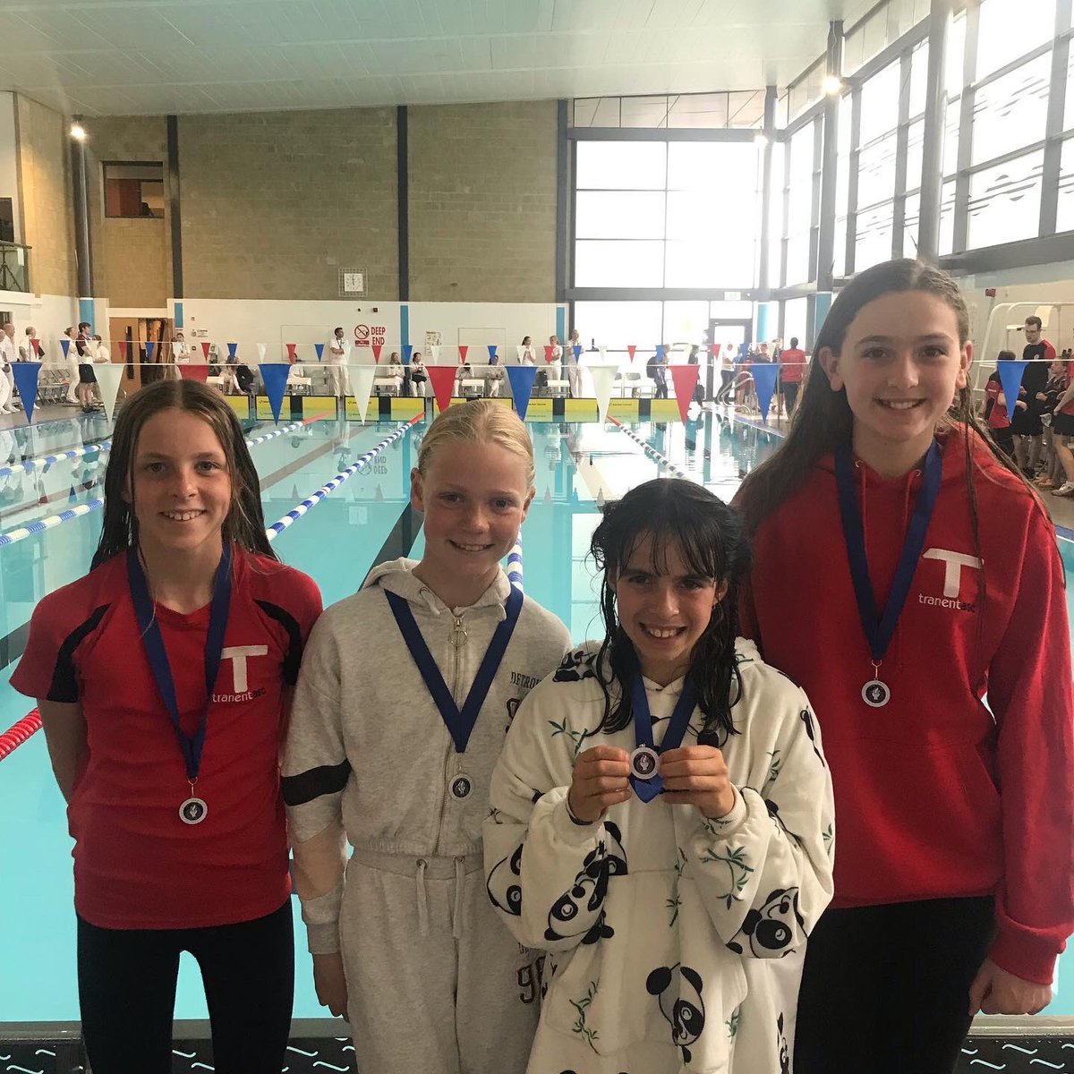 TranentASC's tweet photo. We await final placings across the board but we had the following podium finishes:

8/9 Girls A team (Ailsa + Eilidh) - Bronze
10/11 Girls A team (Branna, Eilidh, Georgia, Grace, Morven + Zoe) - Silver
14 &amp; O Girls A team (Beth, Caitlin, Charlotte,Katie, Lori + Sophie) - Gold 2/3 https://t.co/bpEMfqc50t