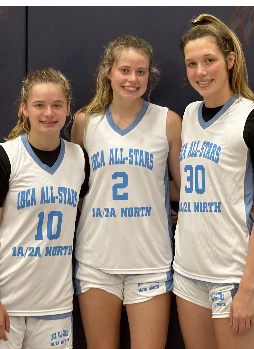 BooCurley's tweet photo. PROPS!!! @georgia_duncan3 @BrooklynM24 @_katiekrupa @PetersonElynn @sophie_bedell @caitlynthole @LuneElla #boocampfamily https://t.co/XQAA2lr4rH