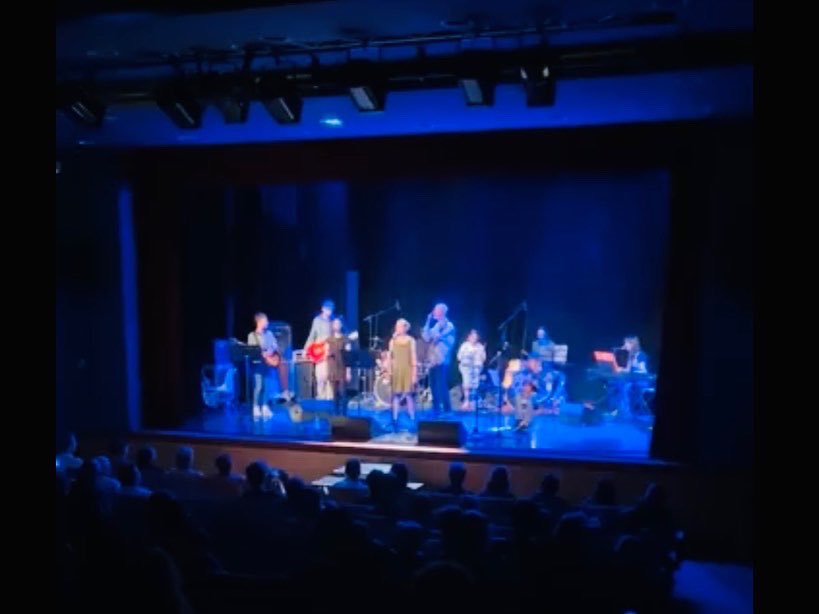 Aymdegouvion's tweet photo. Week-end en musique #CantonValcouesnon: Concert de la talentueuse École de musique Jeanne Morel #MaenRoch puis récital de grands airs #opera organisé par les amis de #Bonnefontaine #Antrain , dans le cadre majestueux du château!
Un seul couplet: La Musique pour tous!! https://t.co/CruFSQ9Aup