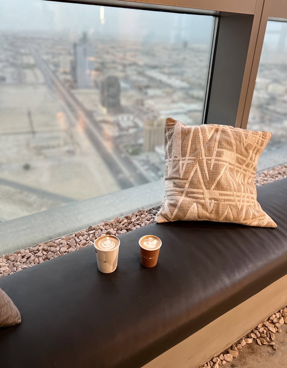 مقهى بالدور 35 بالظهران تشرب قهوتك بالسماء 🥲♥️♥️♥️♥️♥️♥️ #الظهران